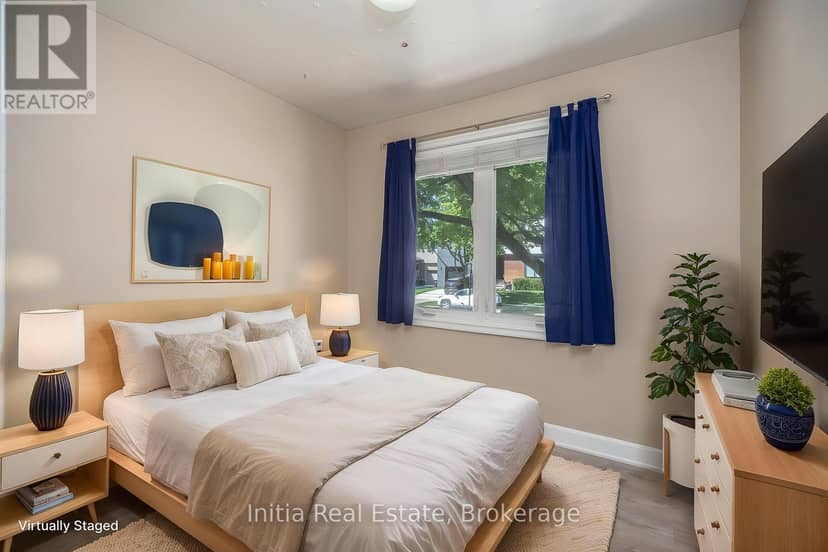 53 Burrows Avenue — photo 12 of 36