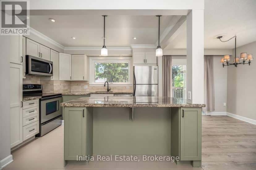 53 Burrows Avenue — photo 7 of 36