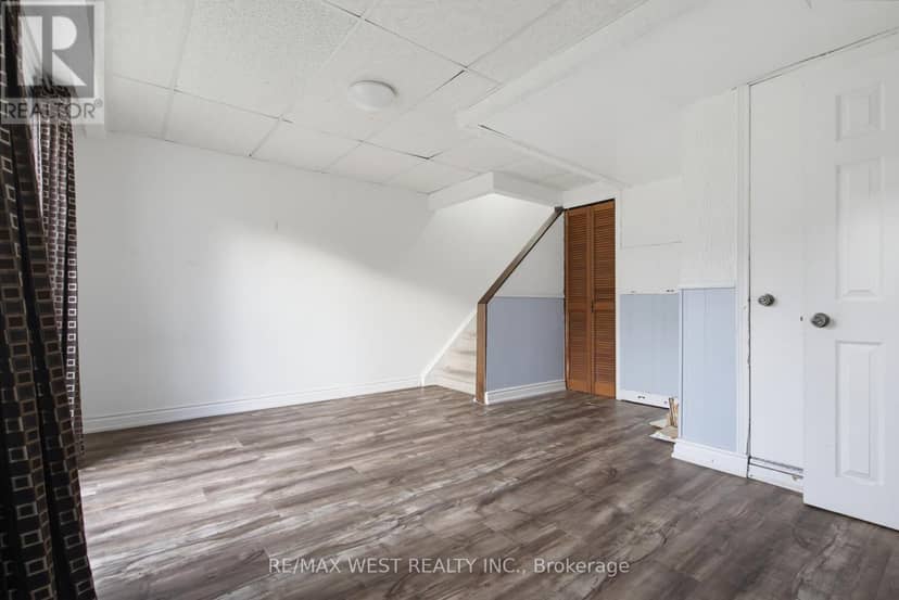 24 Primrose Crescent — photo 24 of 29