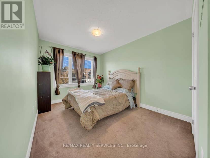 28 Zanetta Crescent — photo 28 of 40