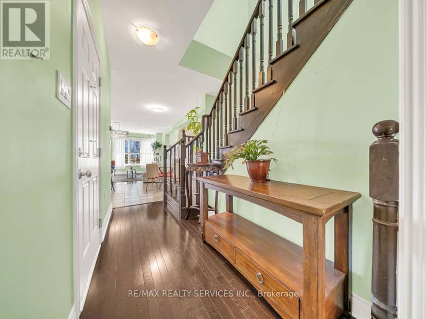 28 Zanetta Crescent, Brampton, photo 8
