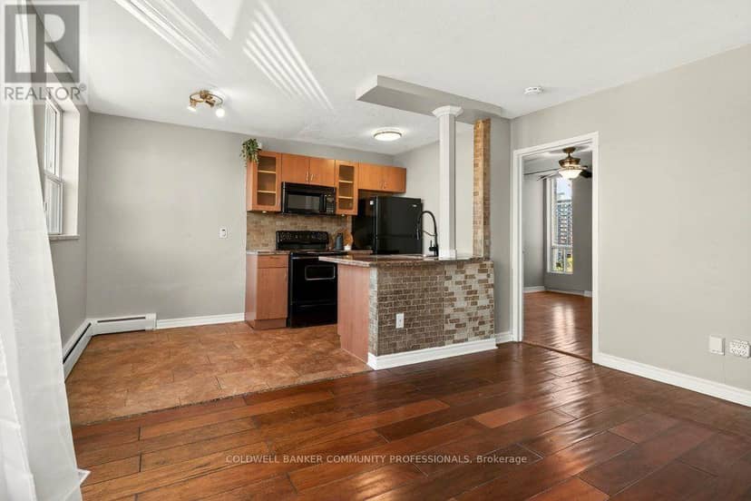 1003 - 141 Catharine Street S, Hamilton, photo 8
