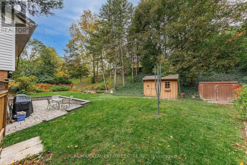 33 Shadywood Crescent — photo 36 of 40