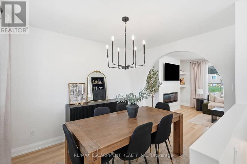 48 Stoney Brook Drive — photo 13 of 40