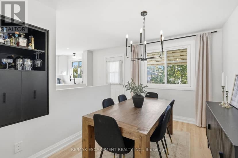 48 Stoney Brook Drive — photo 16 of 40
