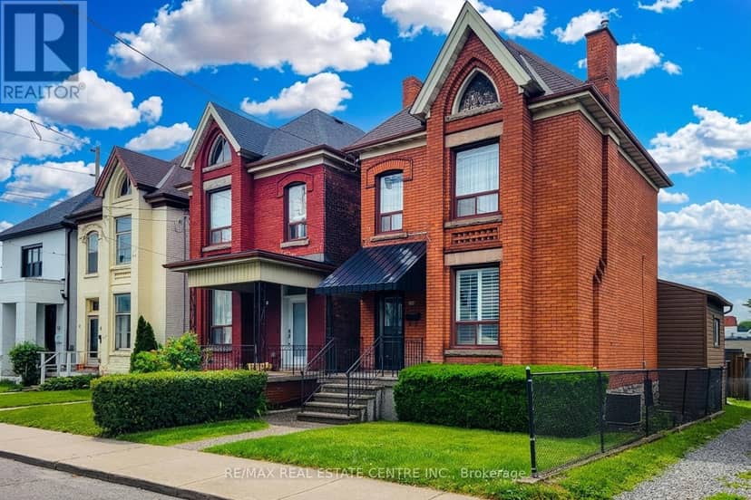 244 Hughson Street N, Hamilton, photo 2