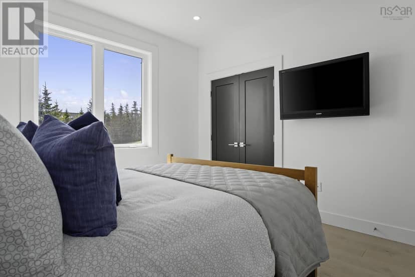 520 KETCH HARBOUR Road — photo 34 of 40
