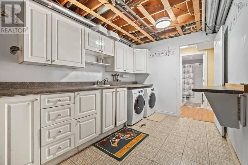 7 Compass Rose Court — photo 26 of 35