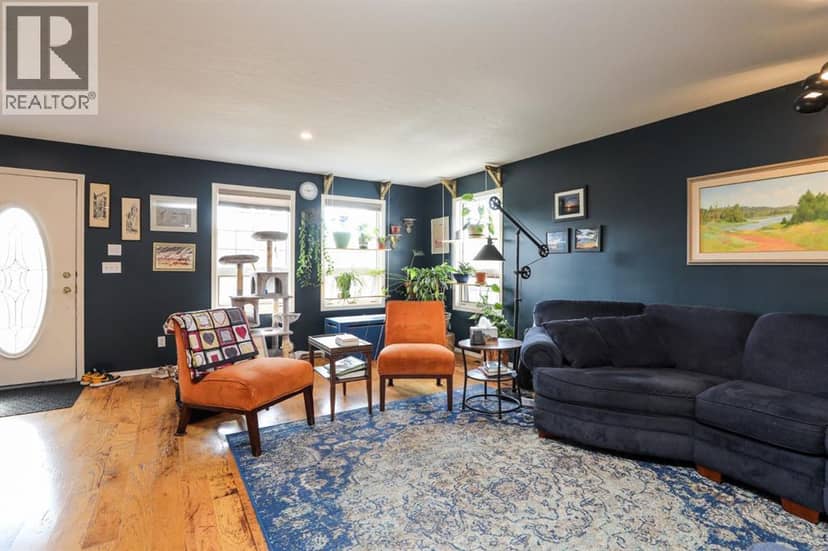 18 Garden Place, Magrath, photo 8