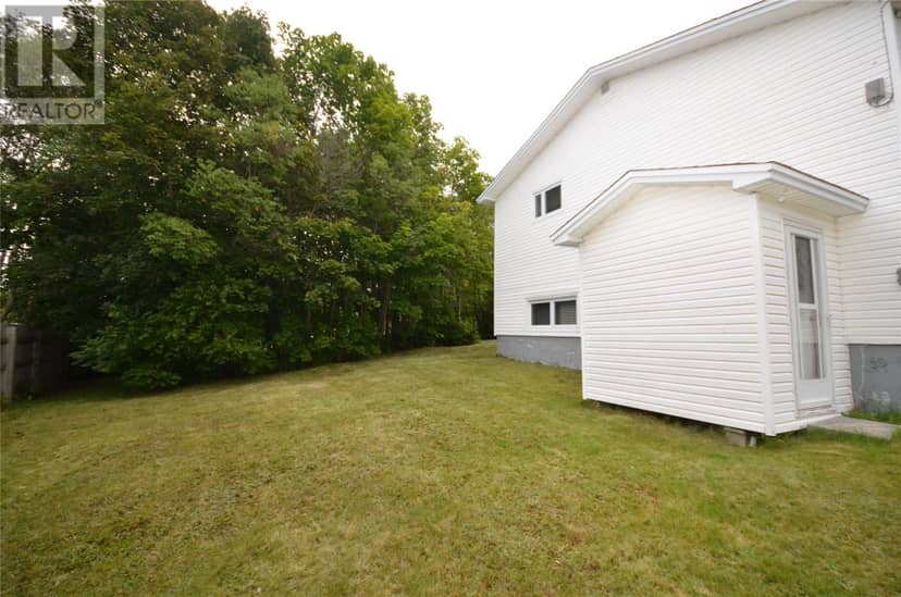 33 Ledrew's Road — photo 28 of 32