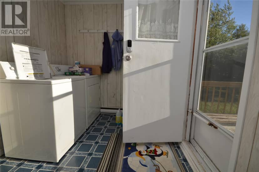 33 Ledrew's Road, Conception Bay South, photo 3