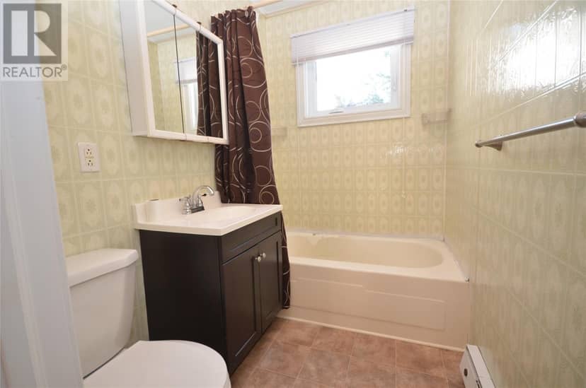 33 Ledrew's Road, Conception Bay South, photo 6