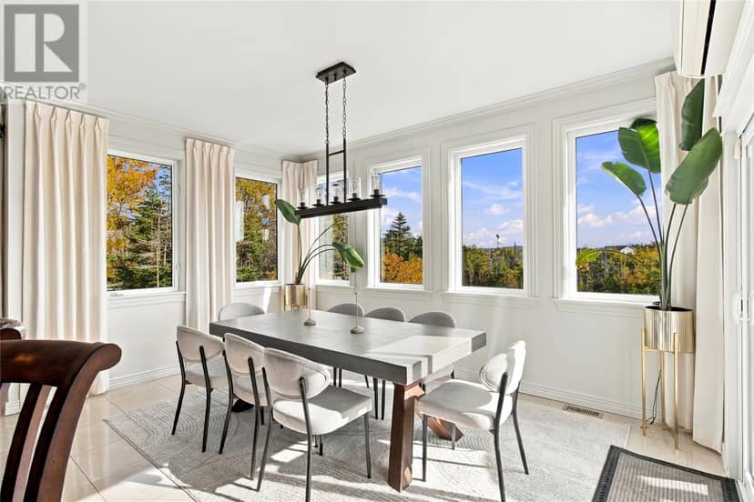13 Cordelia Crescent — photo 14 of 40