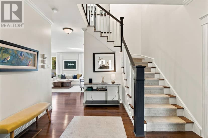 13 Cordelia Crescent — photo 9 of 40