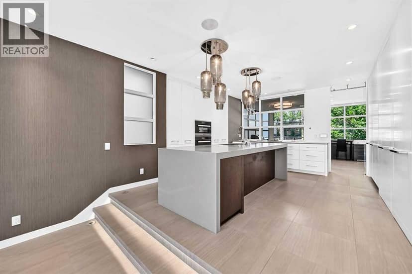 530 Crescent Road NW — photo 13 of 40