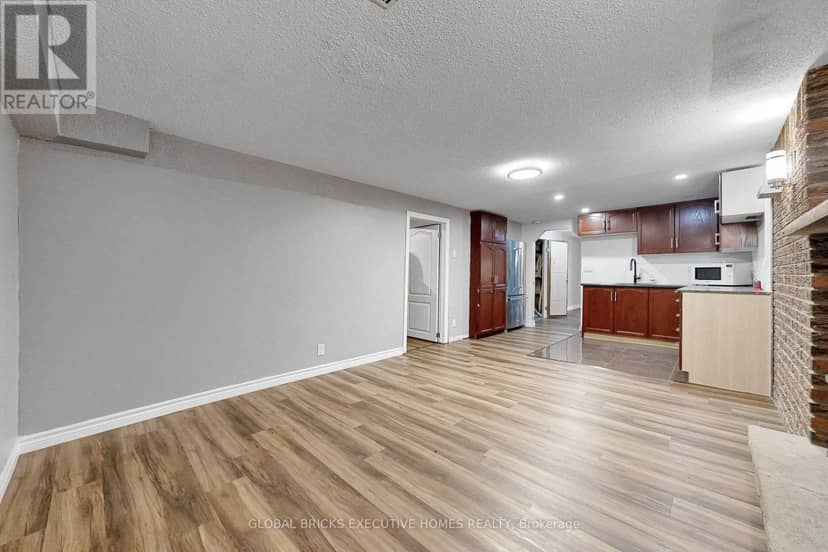 53 Goldring Drive, Whitby, photo 4