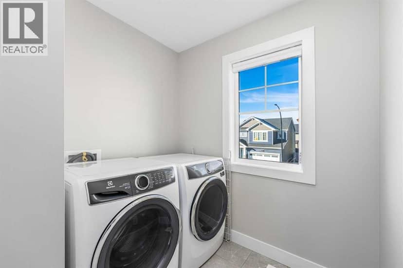 20 Carringham Heights NW — photo 32 of 35