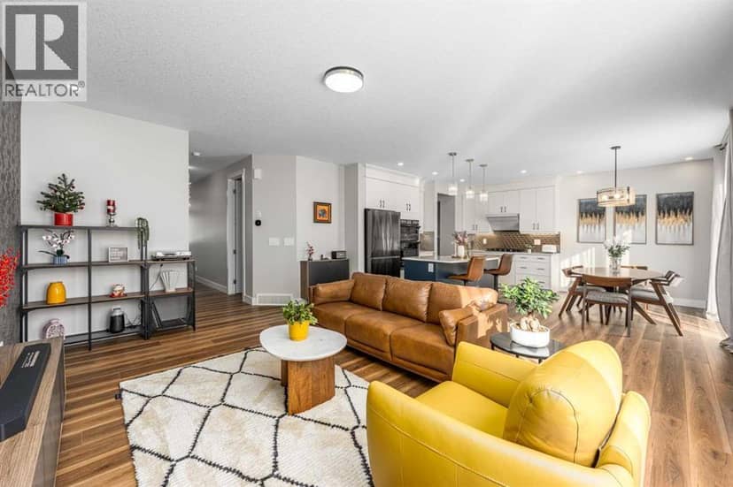 20 Carringham Heights NW — photo 10 of 35