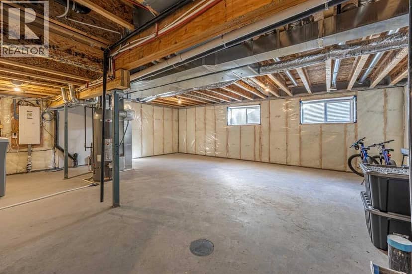 20 Carringham Heights NW — photo 33 of 35