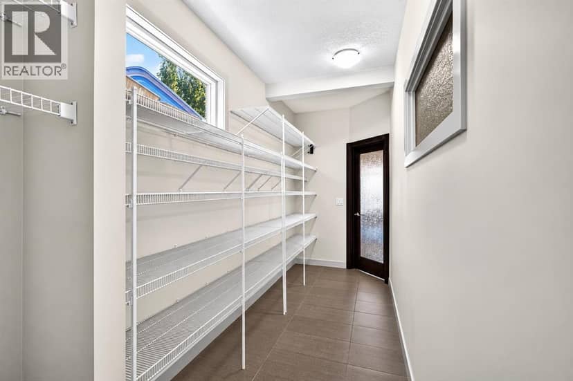 78 Cranarch View SE — photo 10 of 40