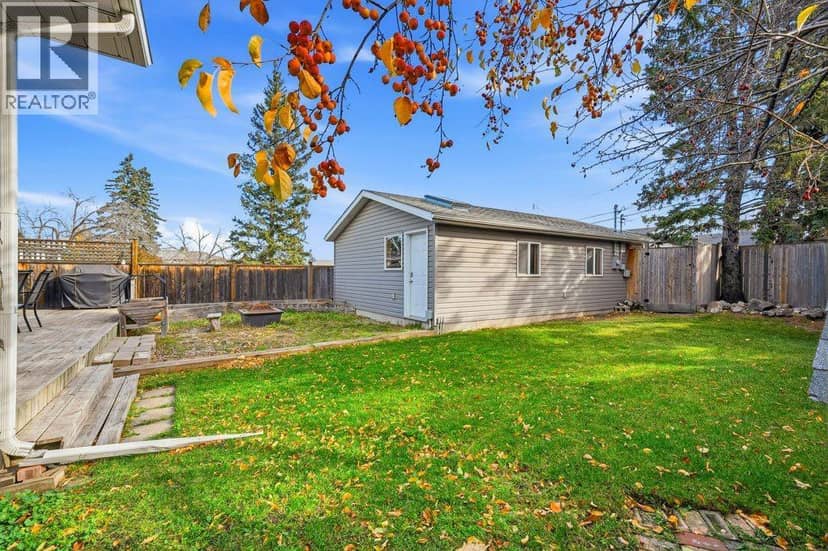 3239 Kenmare Crescent SW — photo 38 of 40