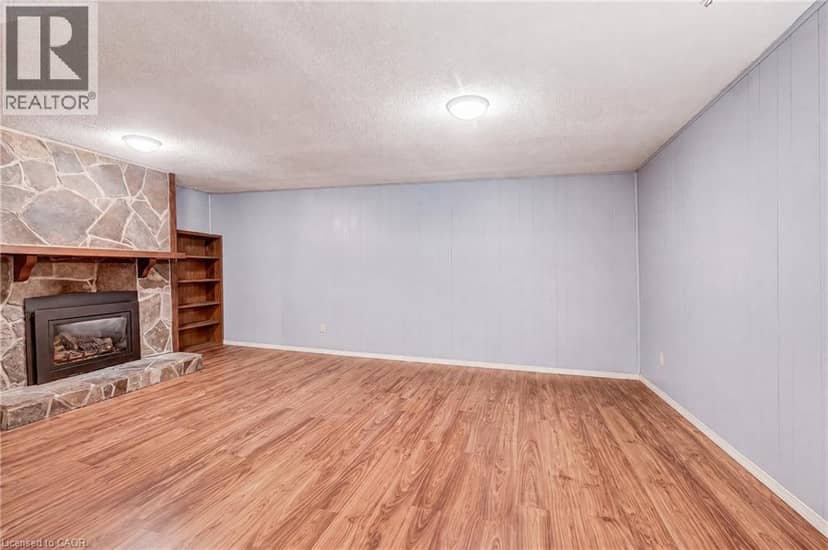 2713 ANDORRA Circle — photo 19 of 40