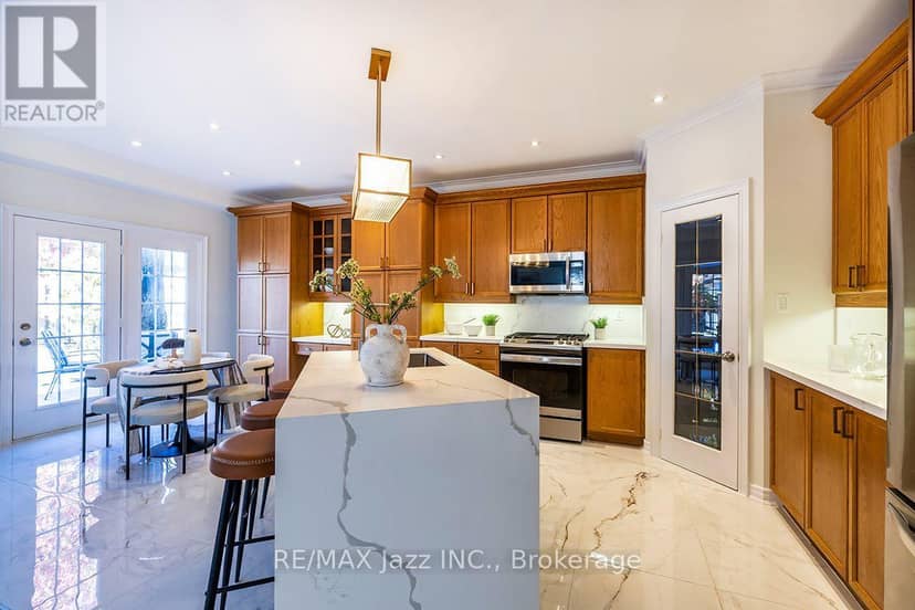 1296 Ravencliffe Court — photo 10 of 39