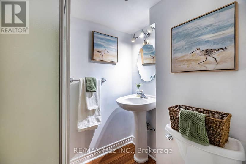 1296 Ravencliffe Court — photo 31 of 39
