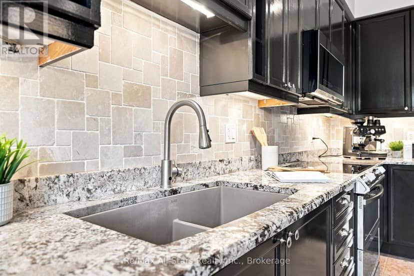 222 Roseborough Court — photo 11 of 40
