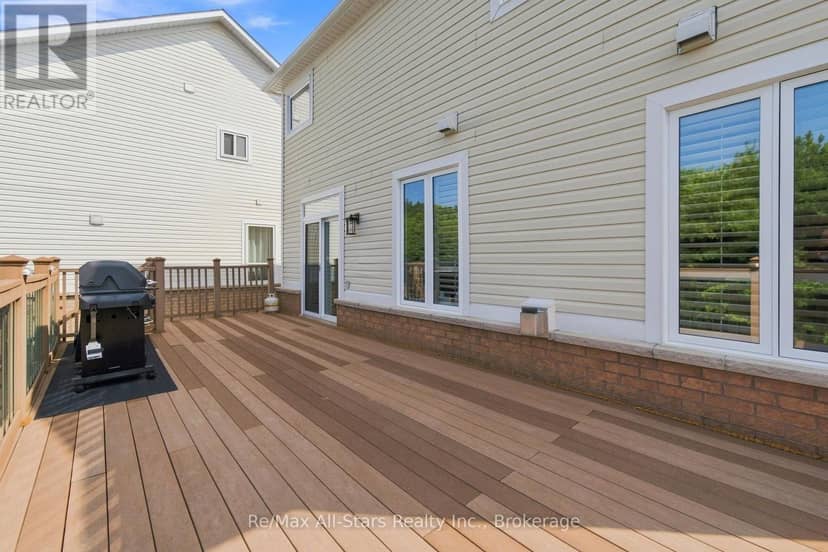 222 Roseborough Court — photo 37 of 40