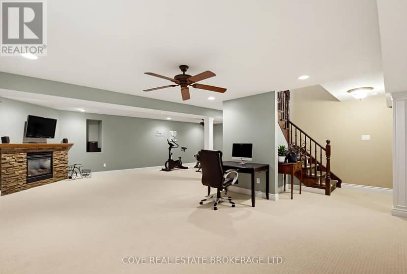 91 Sunnyside Drive — photo 33 of 40