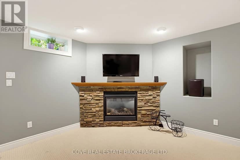 91 Sunnyside Drive — photo 36 of 40