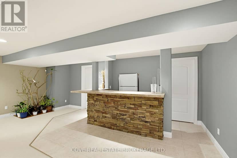 91 Sunnyside Drive — photo 37 of 40