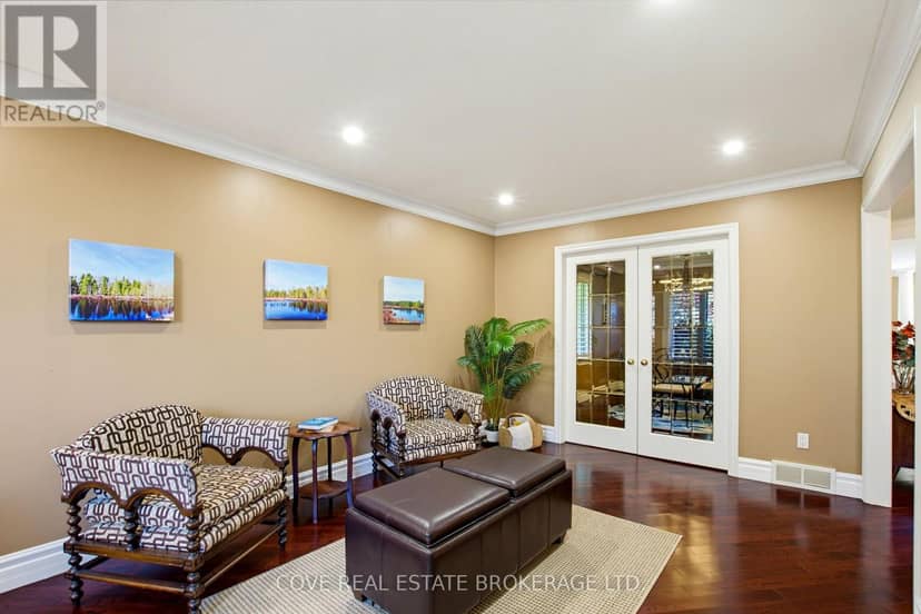 91 Sunnyside Drive, London North, photo 6