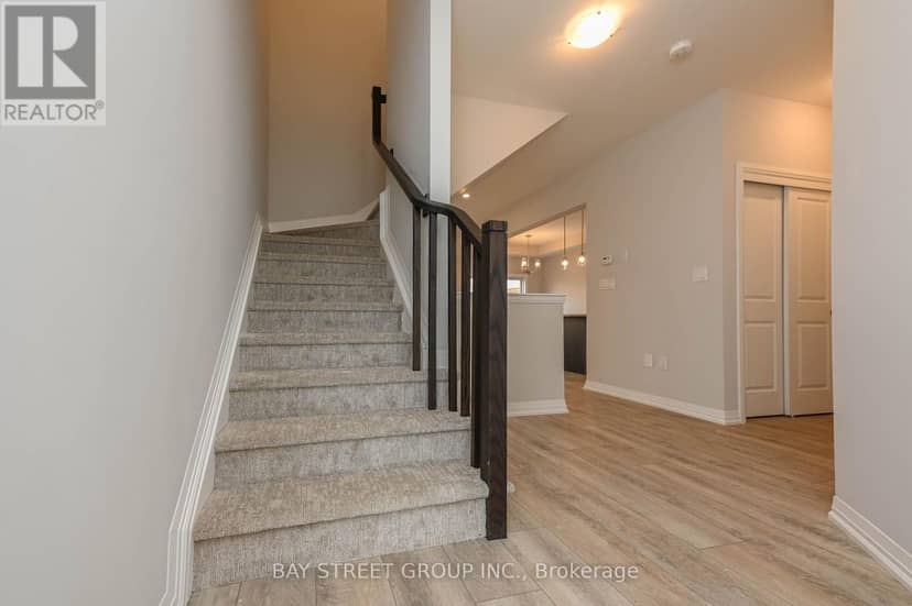 61 - 4552 Portage Road, Niagara Falls, photo 5