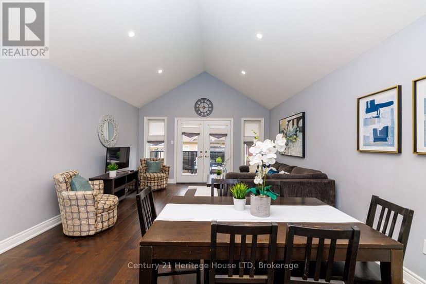 7 Kenmar Court — photo 10 of 37