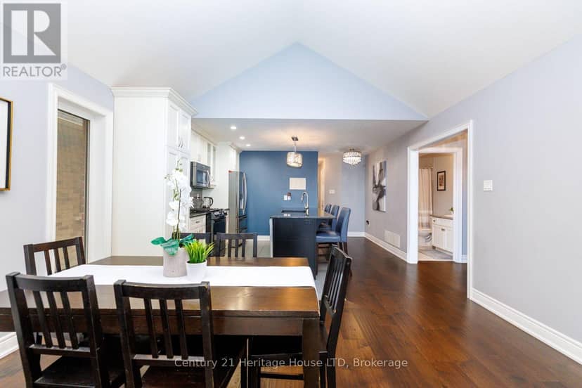 7 Kenmar Court — photo 15 of 37