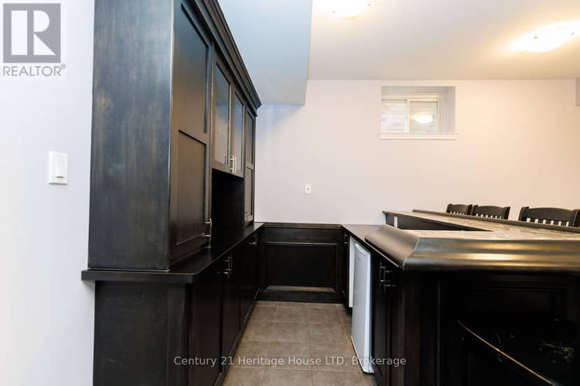 7 Kenmar Court — photo 29 of 37