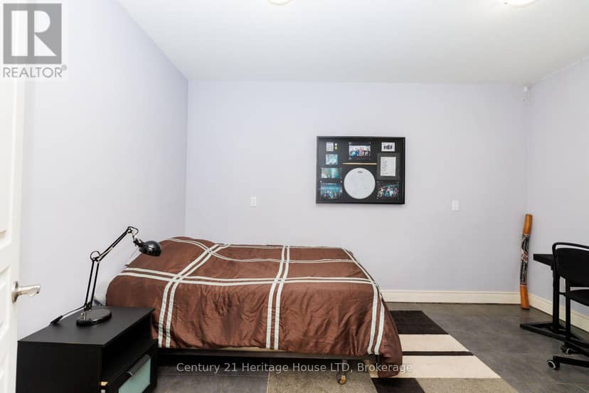 7 Kenmar Court — photo 31 of 37