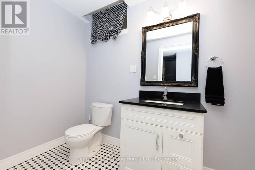 7 Kenmar Court — photo 32 of 37