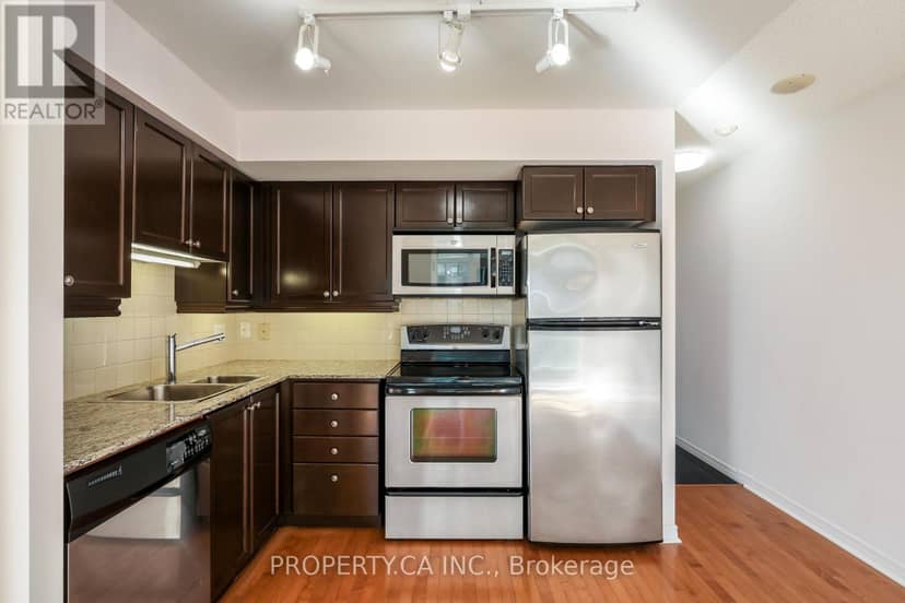 1203 - 736 Spadina Avenue, Toronto, photo 5