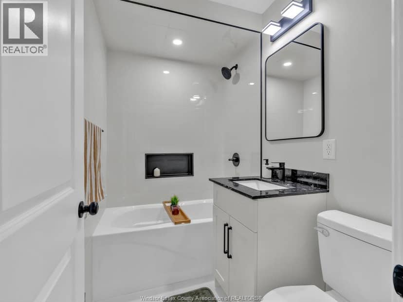 3518 Woodland Avenue — photo 19 of 40