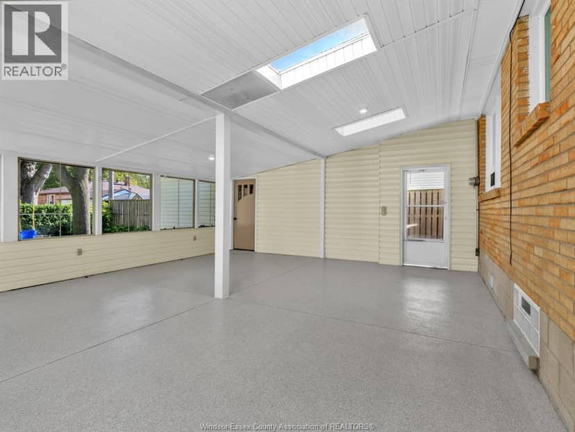 3518 Woodland Avenue — photo 36 of 40