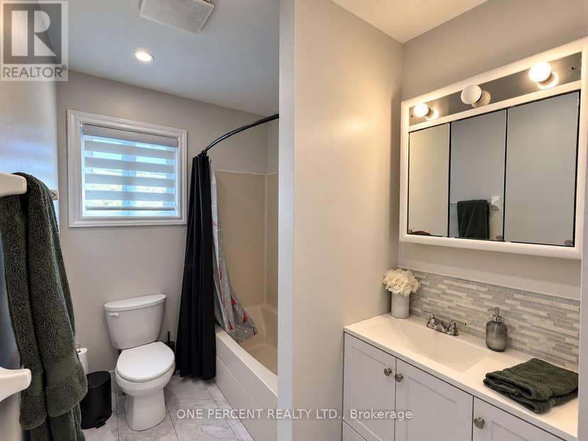 68 Cindy Lee Crescent — photo 22 of 40