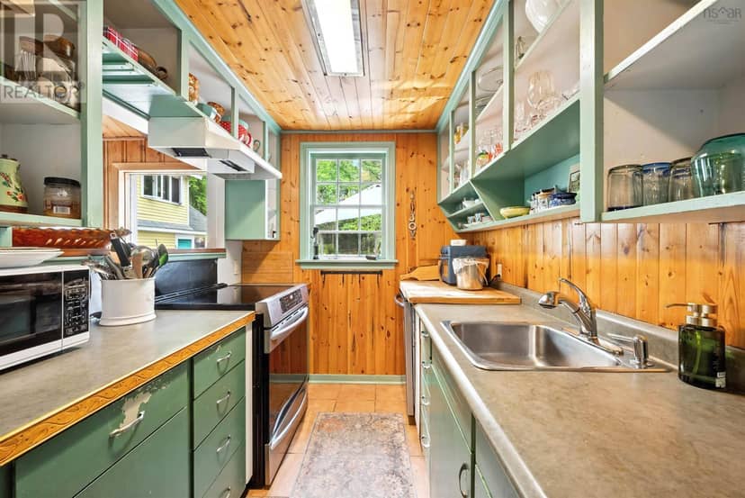 78 Shore Drive — photo 15 of 40