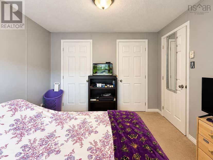 38 Bridget Avenue — photo 13 of 20