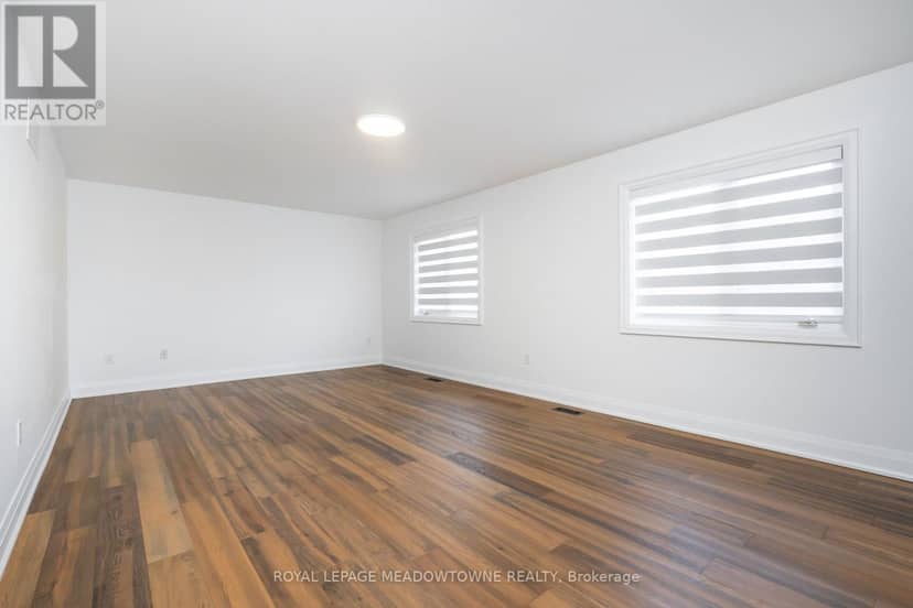 26 Emperor Drive — photo 24 of 40