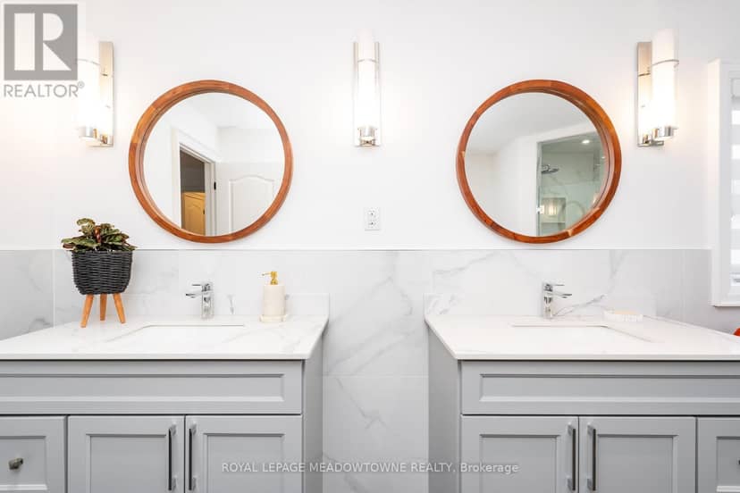 26 Emperor Drive — photo 26 of 40