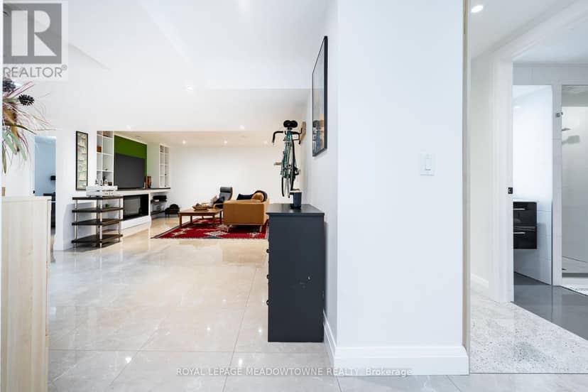 26 Emperor Drive — photo 29 of 40