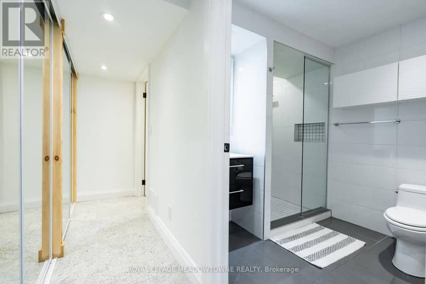 26 Emperor Drive — photo 30 of 40